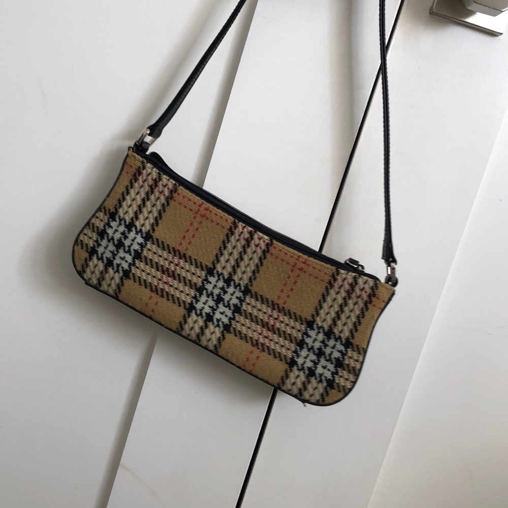 Fake mini nova check bag